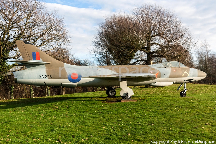 Royal Air Force Hawker Hunter F.6A (XG225) | Photo 362555