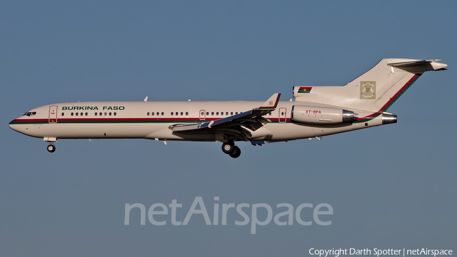 Burkina Faso Government Boeing 727-282(Adv RE) (XT-BFA) | Photo 233807