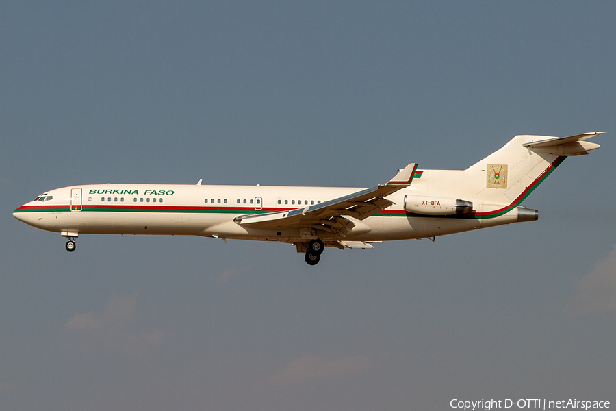 Burkina Faso Government Boeing 727-282(Adv RE) (XT-BFA) | Photo 205889