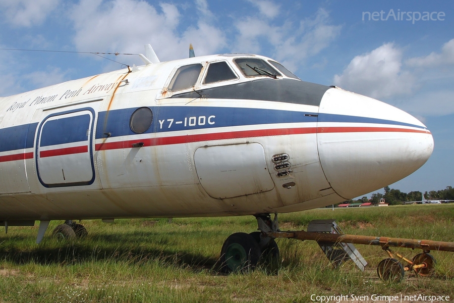 Royal Phnom Penh Airways Xian Y-7-100C (XU-071) | Photo 40539