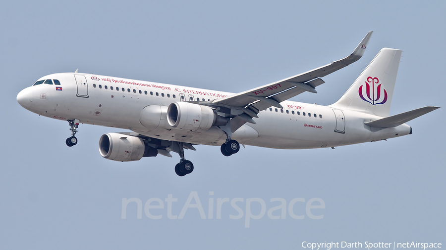 JC International Airlines Airbus A320-214 (XU-997) | Photo 319017