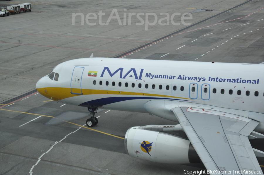 Myanmar Airways International Airbus A320-231 (XY-AGI) | Photo 8751