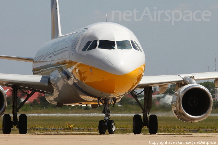 Myanmar Airways International Airbus A320-231 (XY-AGL) | Photo 22602