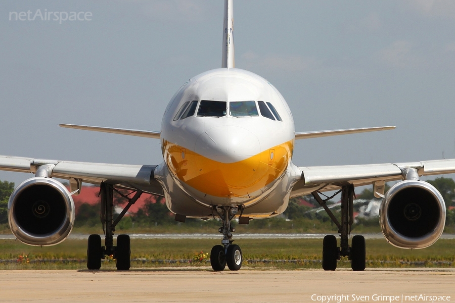 Myanmar Airways International Airbus A320-231 (XY-AGL) | Photo 23994