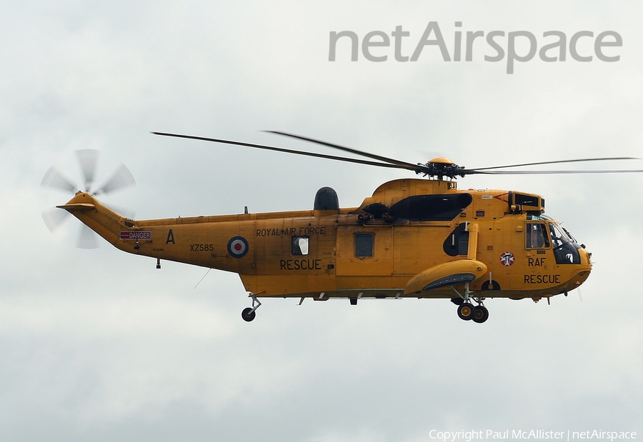 Royal Air Force Westland Sea King HAR.3 (XZ585) | Photo 128863