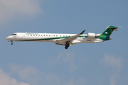 Iraqi Airways Bombardier CRJ-900LR (YI-AQD) at  Dubai - International, United Arab Emirates