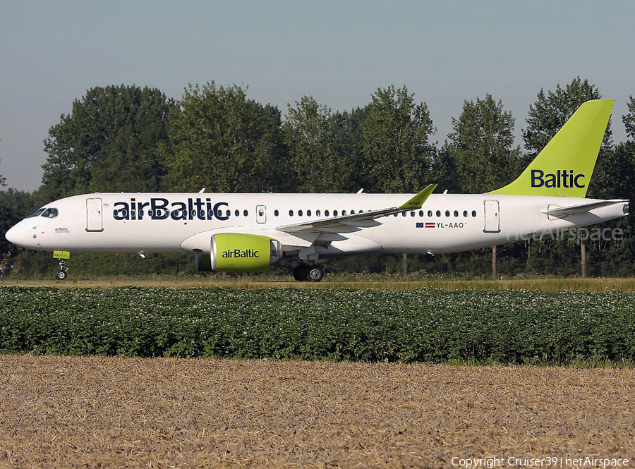 airBaltic Airbus A220-300 (YL-AAO) | Photo 407818