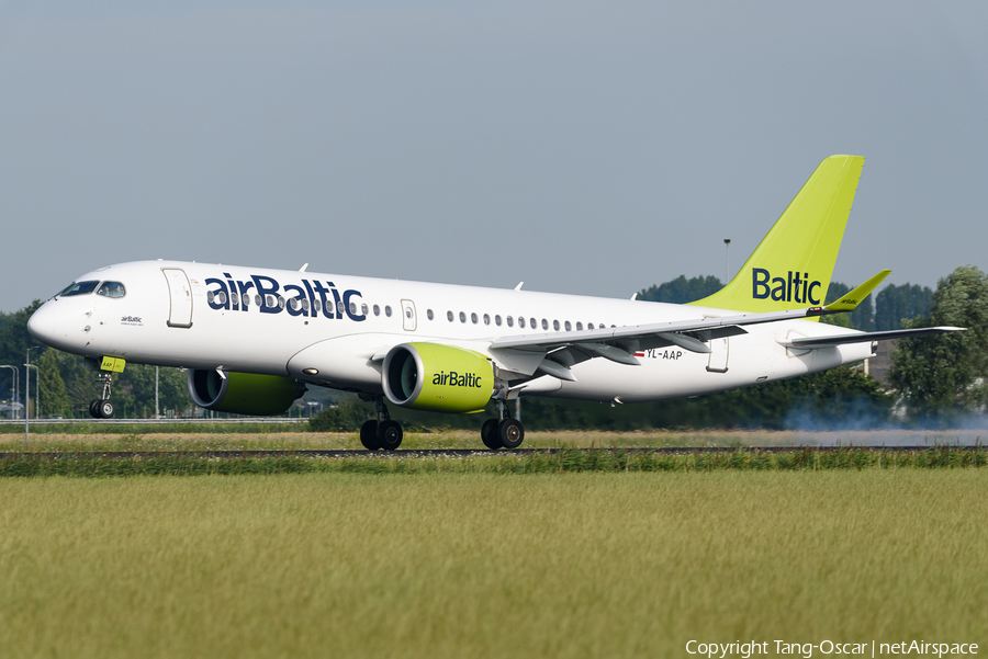 airBaltic Airbus A220-300 (YL-AAP) | Photo 568137