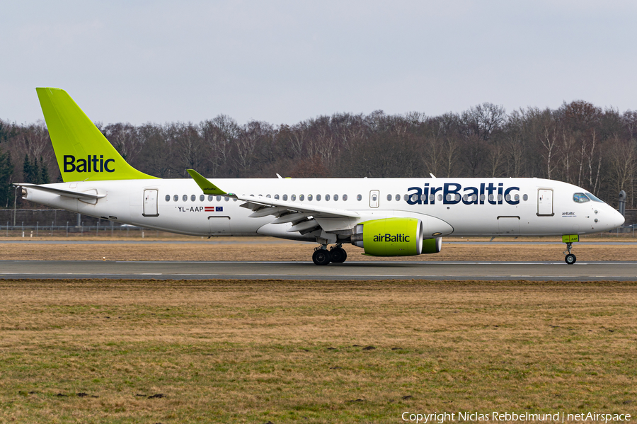 airBaltic Airbus A220-300 (YL-AAP) | Photo 436067