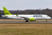 airBaltic Airbus A220-300 (YL-AAP) at  Hamburg - Fuhlsbuettel (Helmut Schmidt), Germany