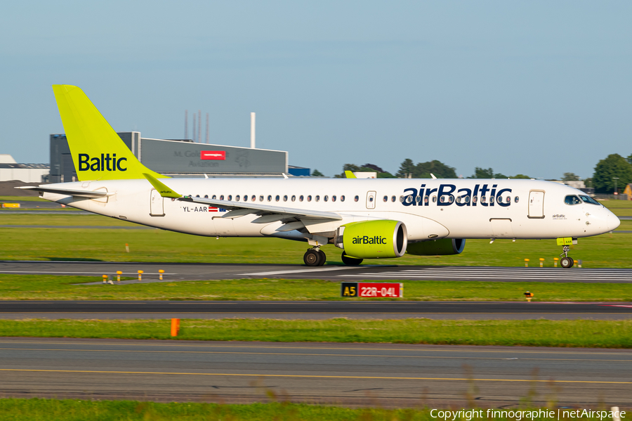 airBaltic Airbus A220-300 (YL-AAR) | Photo 635045