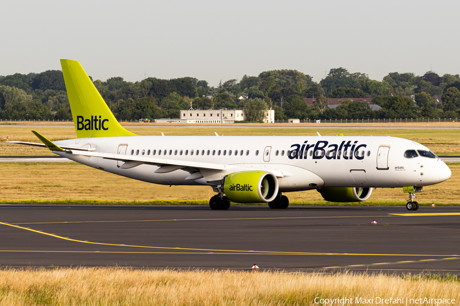 airBaltic Airbus A220-300 (YL-AAR) | Photo 513501