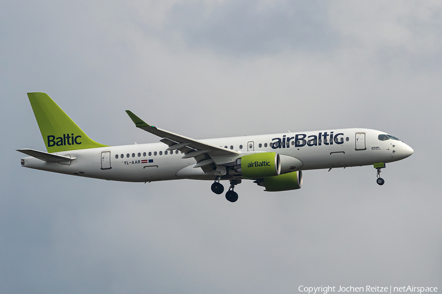 airBaltic Airbus A220-300 (YL-AAR) | Photo 473213