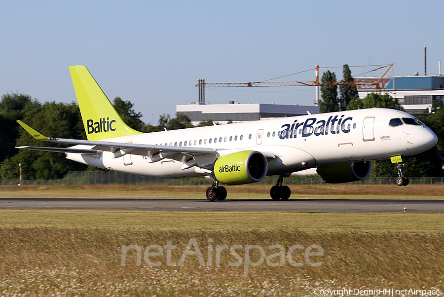 airBaltic Airbus A220-300 (YL-AAT) | Photo 516418