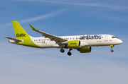 airBaltic Airbus A220-300 (YL-AAV) at  Hamburg - Fuhlsbuettel (Helmut Schmidt), Germany