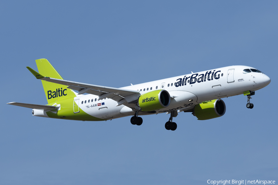 airBaltic Airbus A220-300 (YL-AAW) | Photo 609493