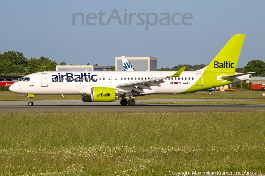 airBaltic Airbus A220-300 (YL-AAX) | Photo 521803