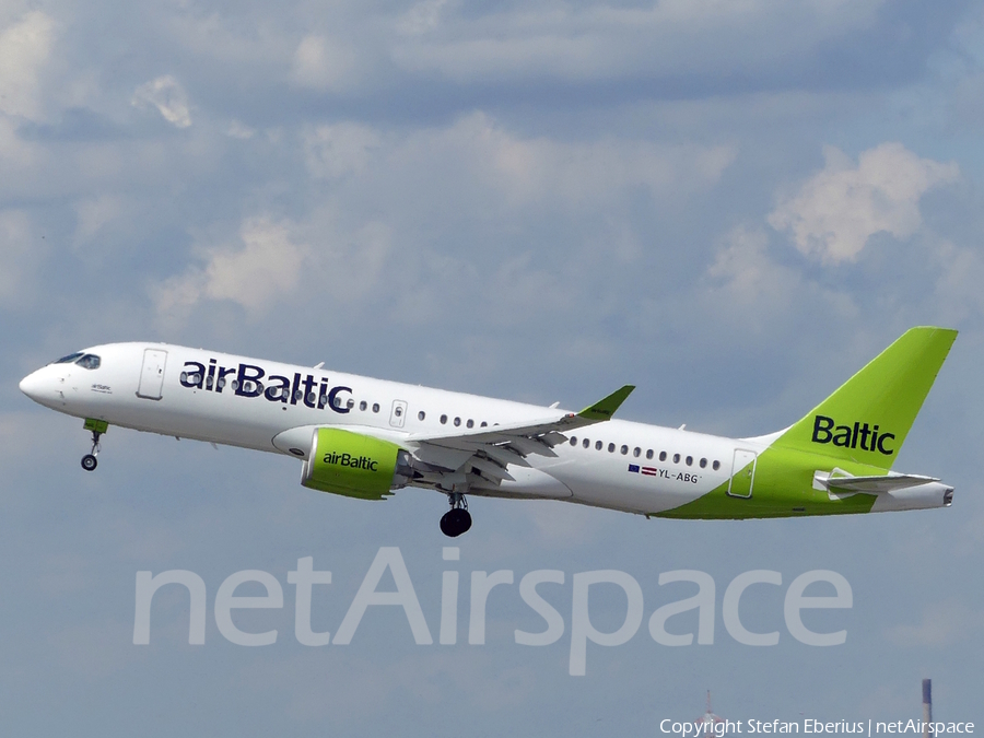 airBaltic Airbus A220-300 (YL-ABG) | Photo 563647