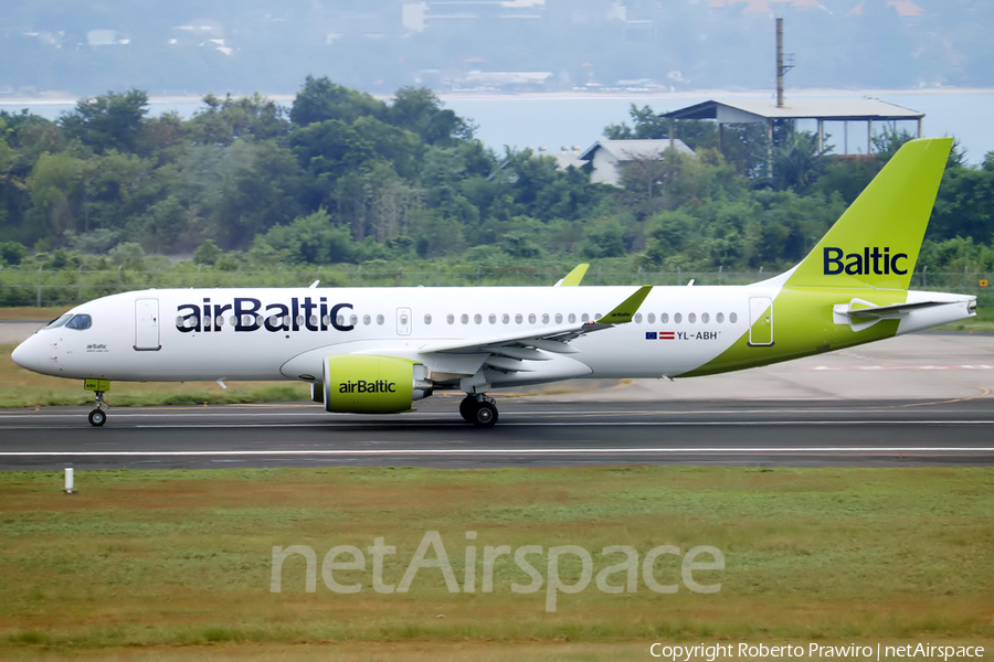airBaltic Airbus A220-300 (YL-ABH) | Photo 505868
