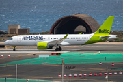 airBaltic Airbus A220-300 (YL-ABH) at  Gran Canaria, Spain