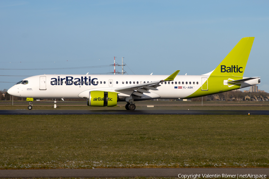airBaltic Airbus A220-300 (YL-ABK) | Photo 579584