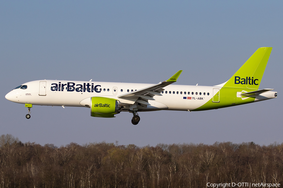 airBaltic Airbus A220-300 (YL-ABK) | Photo 561966