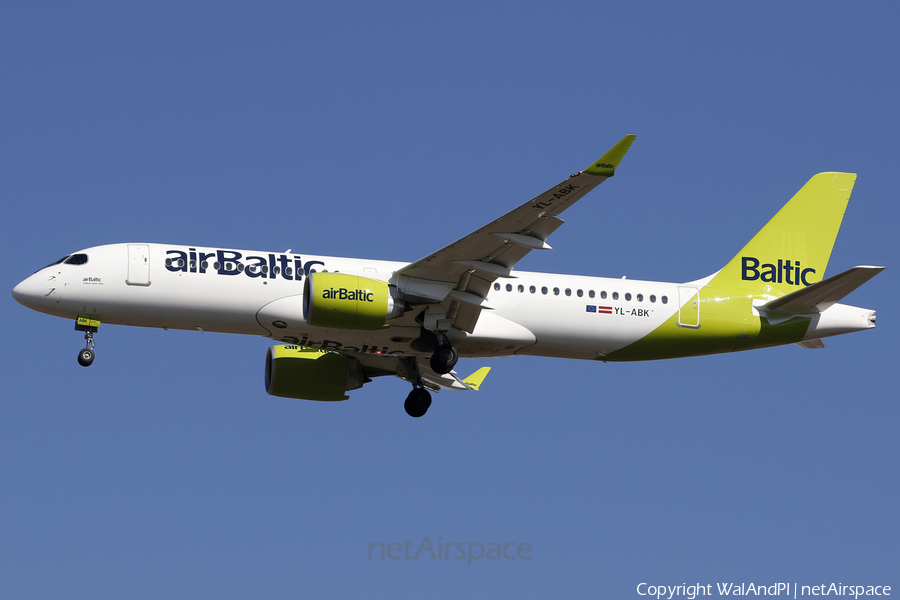 airBaltic Airbus A220-300 (YL-ABK) | Photo 560212