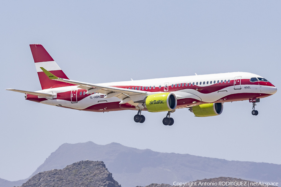 airBaltic Airbus A220-300 (YL-ABN) | Photo 617322