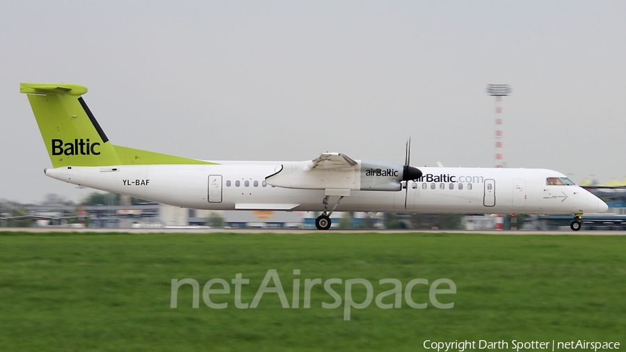 airBaltic Bombardier DHC-8-402Q (YL-BAF) | Photo 209799