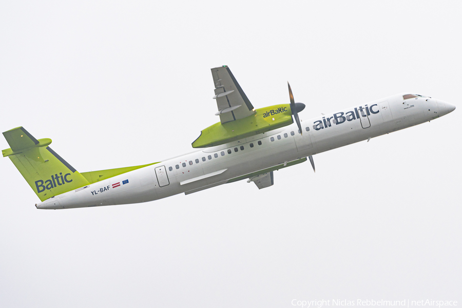 airBaltic Bombardier DHC-8-402Q (YL-BAF) | Photo 369354