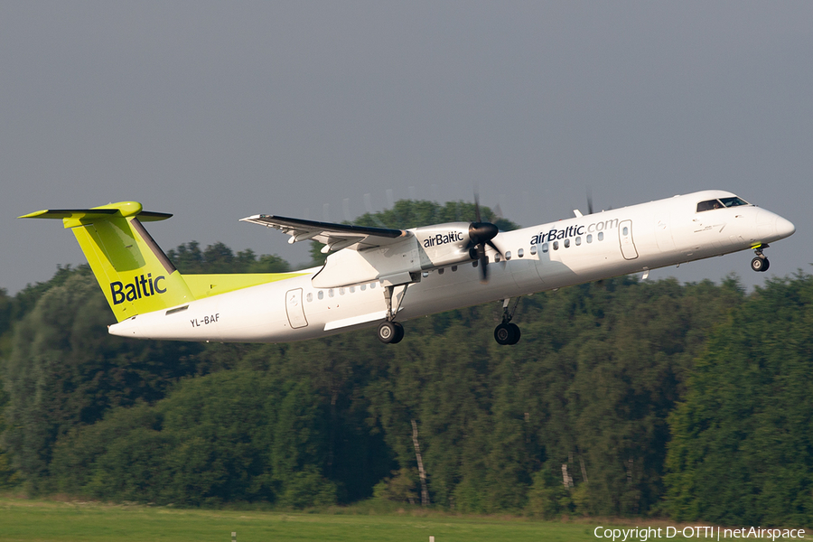 airBaltic Bombardier DHC-8-402Q (YL-BAF) | Photo 388581