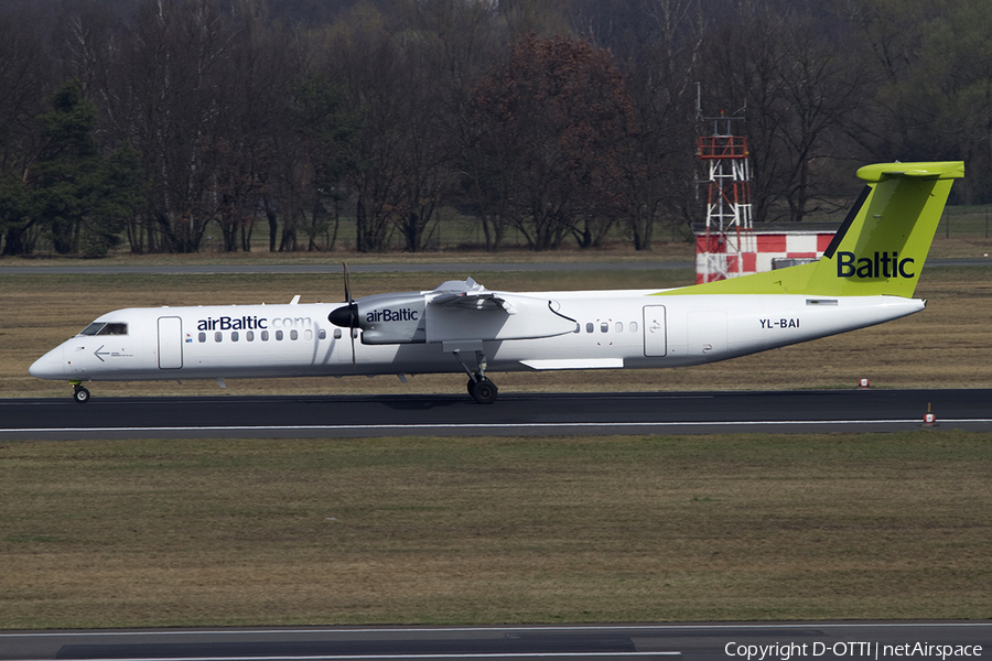 airBaltic Bombardier DHC-8-402Q (YL-BAI) | Photo 347501