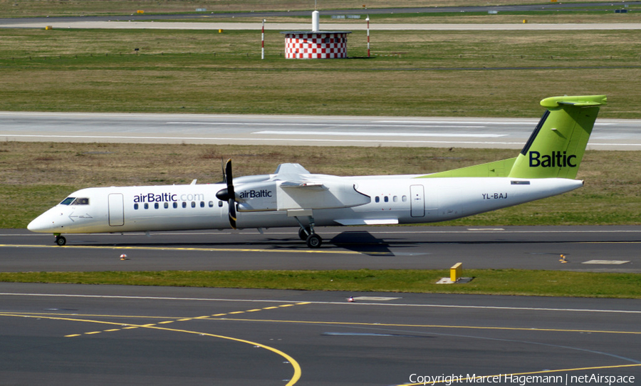 airBaltic Bombardier DHC-8-402Q (YL-BAJ) | Photo 120678
