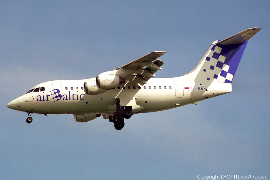 airBaltic BAe Systems BAe-146-RJ70 (YL-BAN) | Photo 146905