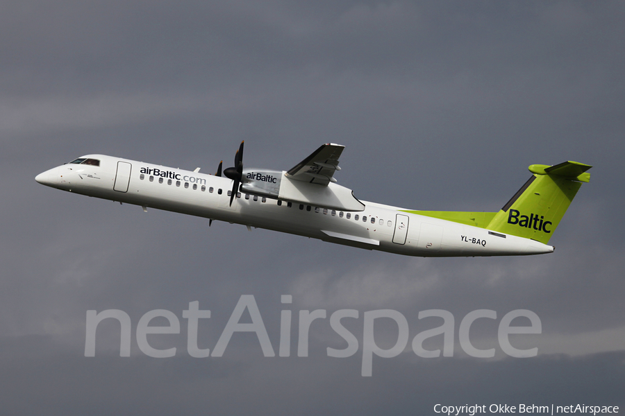 airBaltic Bombardier DHC-8-402Q (YL-BAQ) | Photo 35077
