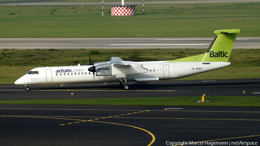 airBaltic Bombardier DHC-8-402Q (YL-BAX) | Photo 114002