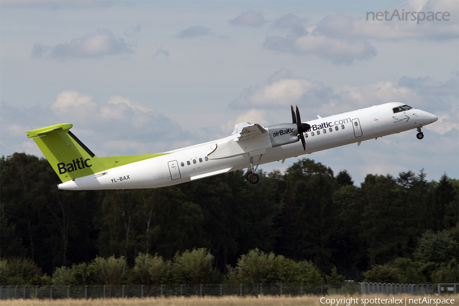 airBaltic Bombardier DHC-8-402Q (YL-BAX) | Photo 51692