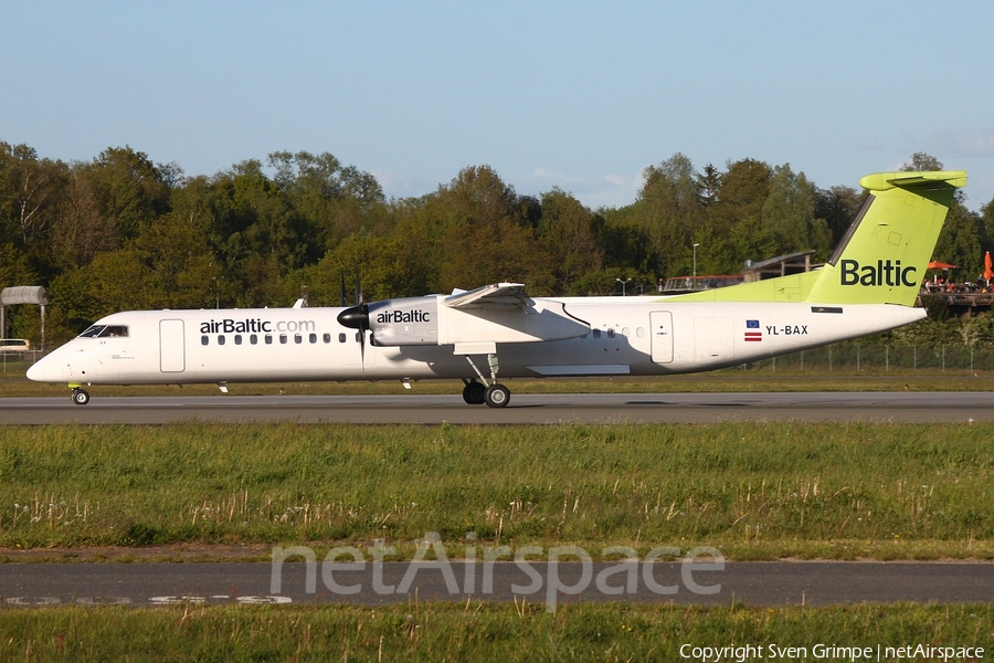 airBaltic Bombardier DHC-8-402Q (YL-BAX) | Photo 320727