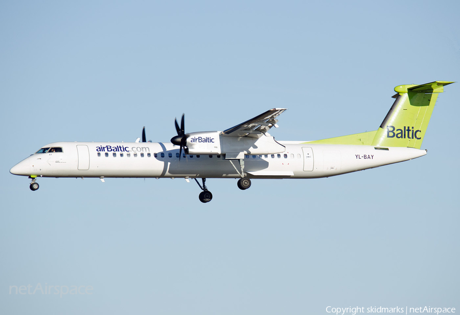 airBaltic Bombardier DHC-8-402Q (YL-BAY) | Photo 76492
