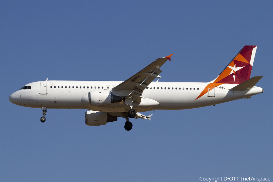 SmartLynx Airlines Airbus A320-211 (YL-BBC) | Photo 415666