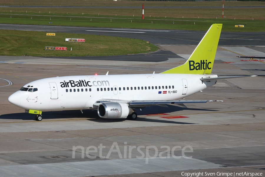 airBaltic Boeing 737-53S (YL-BBD) | Photo 31230
