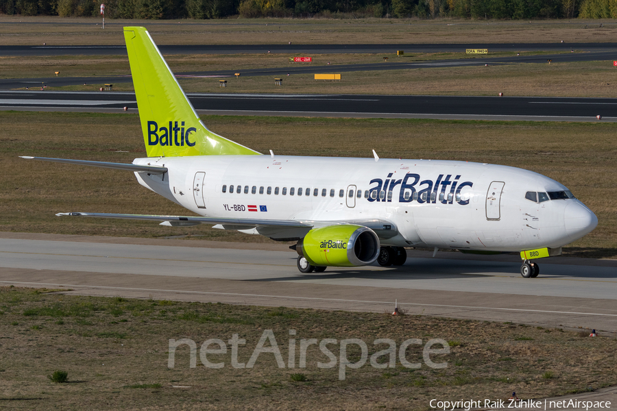 airBaltic Boeing 737-53S (YL-BBD) | Photo 272804