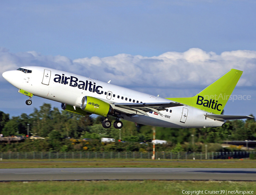 airBaltic Boeing 737-53S (YL-BBE) | Photo 362061