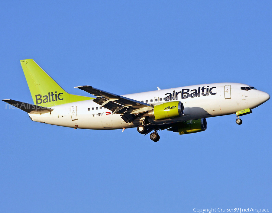 airBaltic Boeing 737-53S (YL-BBE) | Photo 378814