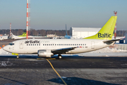 airBaltic Boeing 737-53S (YL-BBE) at  Riga - International, Latvia