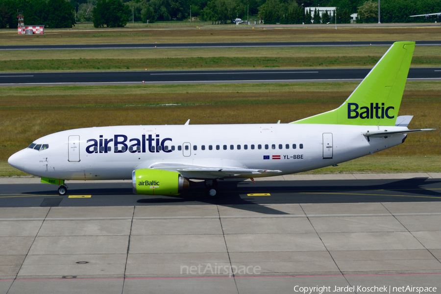 airBaltic Boeing 737-53S (YL-BBE) | Photo 245399