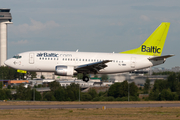 airBaltic Boeing 737-548 (YL-BBH) at  Stockholm - Arlanda, Sweden