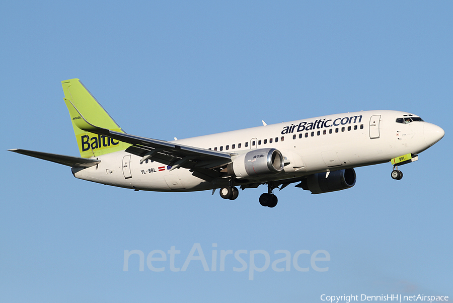 airBaltic Boeing 737-33V (YL-BBL) | Photo 412697