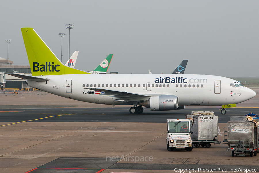 airBaltic Boeing 737-522 (YL-BBM) | Photo 92306