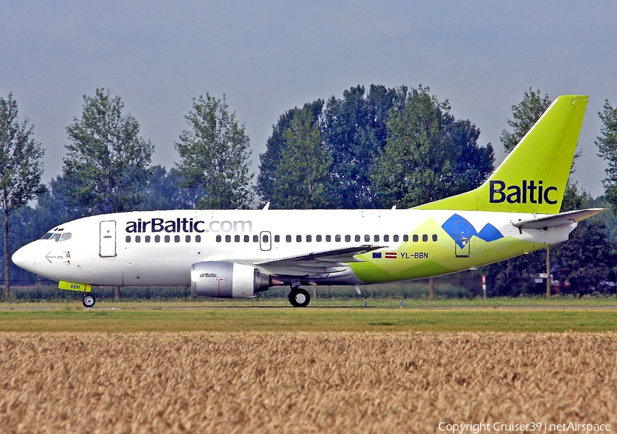 airBaltic Boeing 737-522 (YL-BBN) | Photo 119749